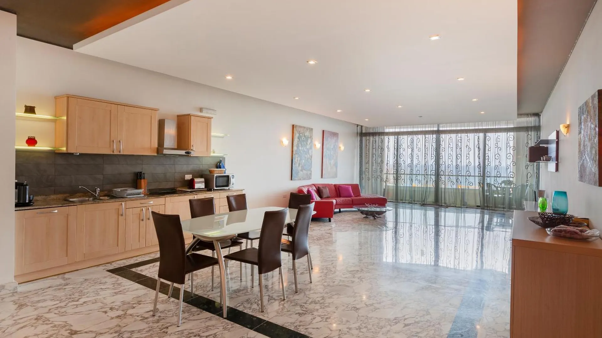 Spacious Seafront Apt With Living, Sofa, Wifi & Ac By 360 Estates Sliema 0*,
